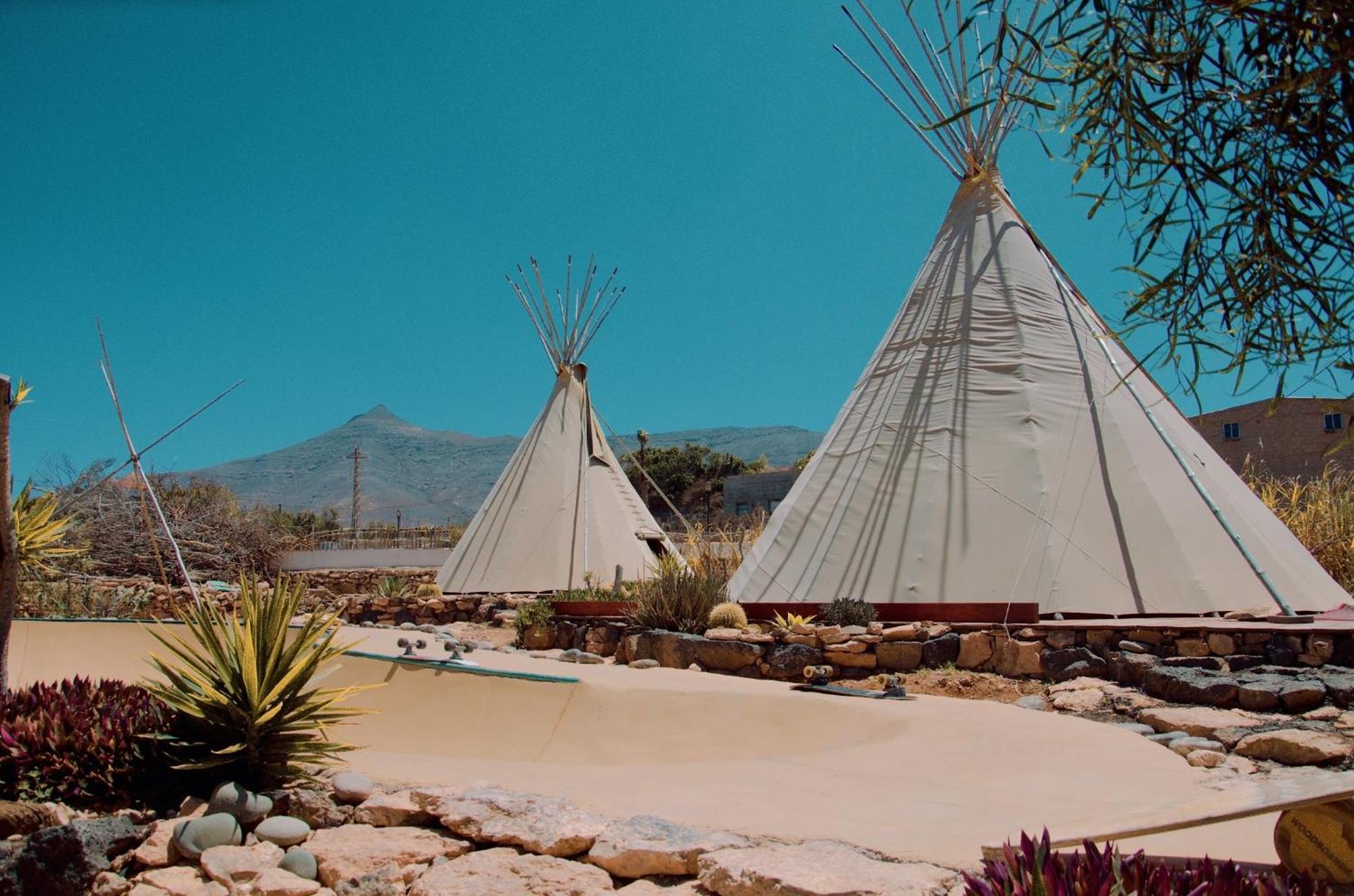 Teepee Volcano Тіндая Екстер'єр фото